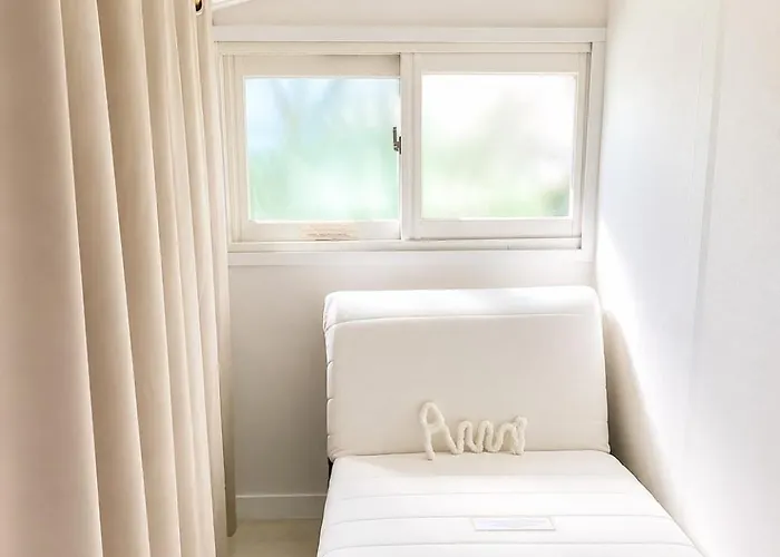 Holiday home Entire Cheongnyangni Stn & Airport Bus 3min Seoul
