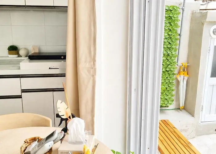 Holiday home Entire Cheongnyangni Stn & Airport Bus 3min *